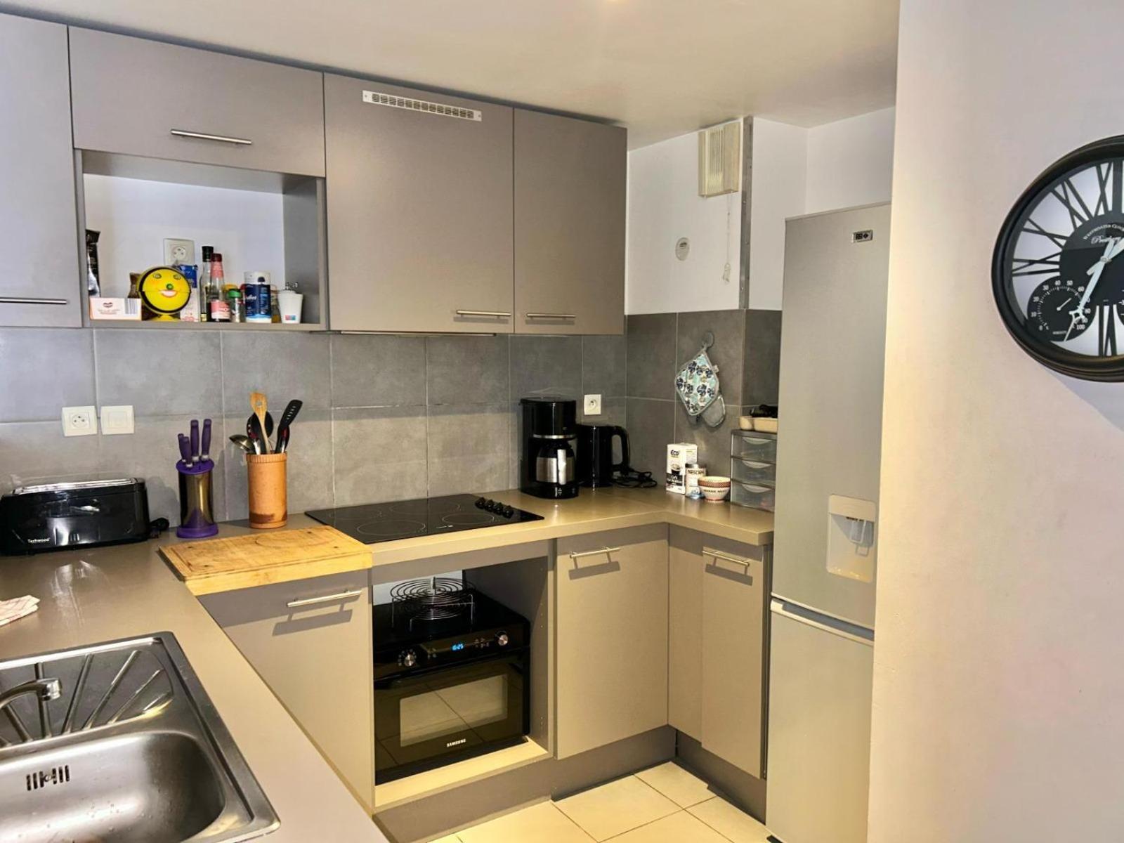 Appartement Le 13OR - centre avec parking et extérieur à Marseille Extérieur photo
